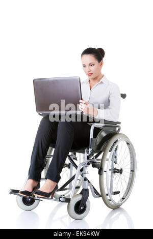 Attraktives Lächeln deaktiviert Geschäftsfrau Stockfoto