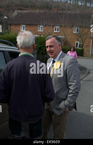 Mark Williams, Wahlkampf vor der Haustür von Ceredigion West Wales immer herzlich willkommen. Stockfoto