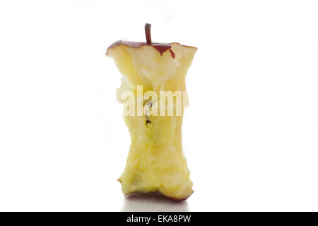 Ein Apple Core, einfach das Apple Kern einer gegessen Apple auf einem weißen Hintergrund links Stockfoto