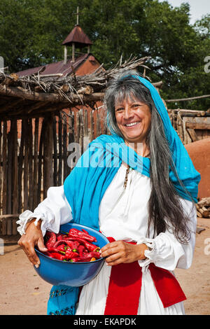 Das Herbst-Festival im Rancho de Las Golondrinas ist immer eine bunte Demonstration der spanischen Kolonialzeit Kunst, Handwerk, Geschichte Stockfoto