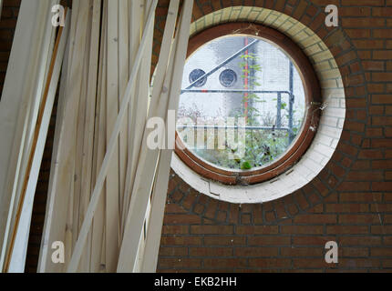 Scharouns Marl-Schule, Marl, Deutschland. Architekt: Hans Scharoun, 1975. Stockfoto