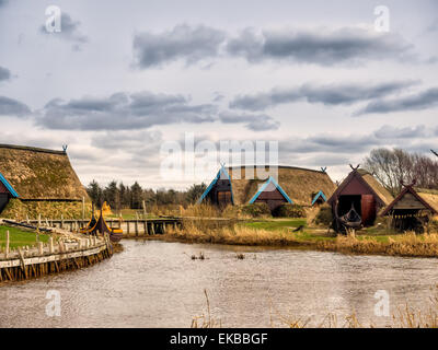Viking-Hafen mit Langbooten in Bork, Dänemark Stockfoto