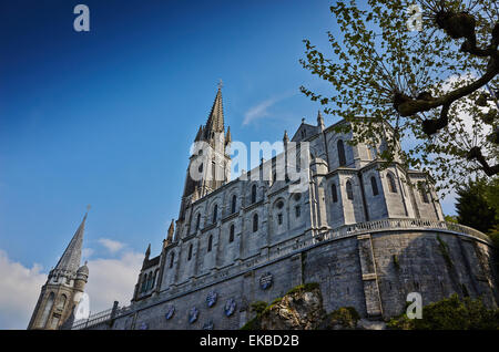 Notre-Dame du Rosaire Basilika, Lourdes, Hautes-Pyrénées, Frankreich, Europa Stockfoto