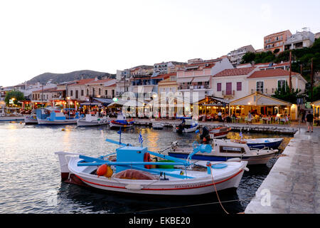 Der Hafen von Pythagorio, Samos Insel North Aegean Islands, griechische Inseln, Griechenland, Europa Stockfoto