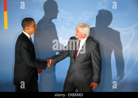 24. Juli 2008 - BERLIN: Frank-Walter Steinmeier, Barack Obama - Tagung des demokratischen Cadidate für Vorsitz und der deutschen Stockfoto