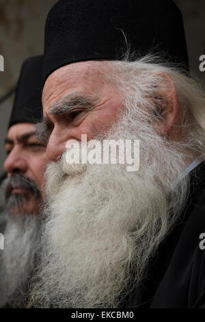 Griechisch-orthodoxe Kleriker in der alten Stadt von Ost-Jerusalem Israel Stockfoto