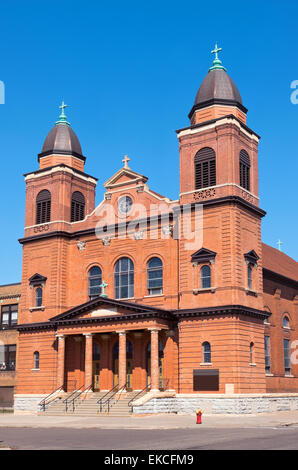 Kirche aus rote Backstein, Außenfassade und Treppen des Beaux Arts Architektur-Stil in Saint Paul, minnesota Stockfoto