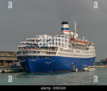 Venedig, Provinz Venedig, Italien. 6. Oktober 2004. Das Kreuzfahrtschiff Orient Lines MS Marco Polo in Venedig angedockt. Venedig gehört zu den beliebtesten internationalen Reisezielen. © Arnold Drapkin/ZUMA Draht/Alamy Live-Nachrichten Stockfoto