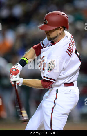 6. April 2015; Phoenix, AZ, USA; Arizona-Diamantmarkierungen Center Fielder Ender Inciarte (5) Fledermäuse gegen die San Francisco Giants im MLB-Spiel im Chase Field in Phoenix, AZ. Joe Camporeale/Cal Sport Media Stockfoto