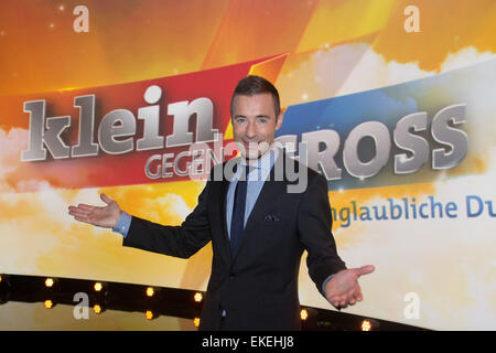 Aufnahme des deutschen Fernsehens zeigen Klein Gegen Groß in Adlershof TV Studios Featuring: Kai Pflaume wo: Berlin, Deutschland bei: 5. Oktober 2014 Stockfoto