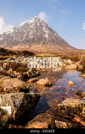 Buachaille Etive Mor, Fluß Etive, Glencoe, Scotland, UK Stockfoto