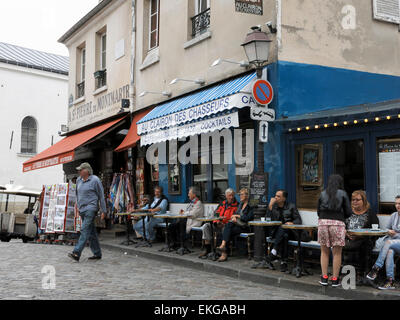 Cafés auf dem "Place du Tertre" Montmartre in Paris, Frankreich. Stockfoto