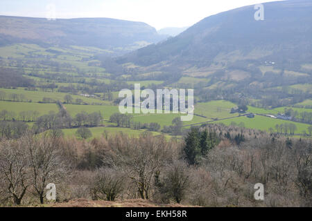 Blick auf die Vale Ewyas, Monmouthshire vom Hügel oberhalb Llanthony Priorat Stockfoto