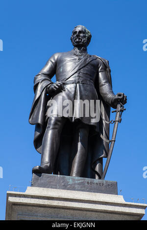 Eine Statue von Sir Henry Havelock, eine ehemalige britische General formgültig am Trafalgar Square in London. Stockfoto