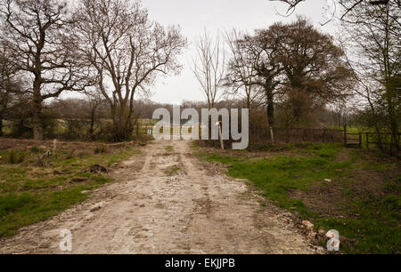 Horse Hill, Surrey, Freitag, 10. April 2015. Auf dem Gelände der Exploration Firma UK Öl & Gas Investitionen (UKOG) war alles still. Stockfoto