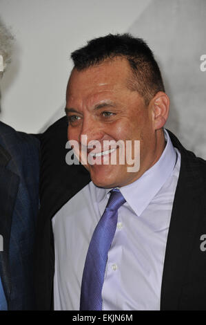 LOS ANGELES, CA - 16. August 2012: Tom Sizemore an der Los Angeles premiere von "The Expendables 2" bei Graumans Chinese Theatre in Hollywood. Stockfoto