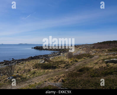 Coastal Fußweg entlang der Nordseeküste in der Nähe von Stavanger Norwegen im frühen Frühling, Panorama-Meerblick Stockfoto