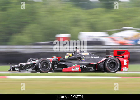 Avondale, LA, USA. 11. April 2015. während des Indy Grand Prix von Louisiana auf NOLA Motor Speedway in New Orleans, Louisiana Steve Dalmado, ESW, CSM, Alamy Live-Nachrichten Stockfoto