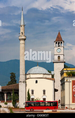 Et'hem Bey-Moschee und Uhrturm, Tirana, Albanien Stockfoto