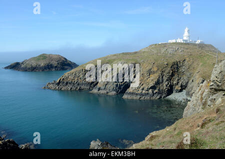 Stolperfallen Head Lighthouse Pembrokeshire Wales Cymru UK GB Stockfoto