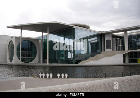 März 2008 - BERLIN: der Spree, parlamentarische Gebäude "Marie-Elisabeth-Lueders-Haus", Berlin-Mitte. Stockfoto