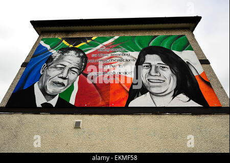 Wandbild in der Bogside, Derry und Londonderry Darstellung Nelson Mandela und Bobby Sands Stockfoto