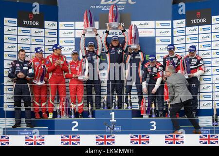 Silverstone im Vereinigten Königreich. 12. April 2015. Langstrecken-WM Runde 1. GTE bin Podium. Bildnachweis: Aktion Plus Sport/Alamy Live-Nachrichten Stockfoto