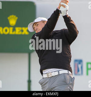 Lake Forest, Illinois, USA. 16. September 2013. Lake Forest, Illinois, USA - Jordan Spieth Abschläge aus dem ersten Loch während der vierten Runde der BMW Championship, FedEx Cup Playoffs statt im Conway Farms Golf Club in Lake Forest, Illinois. © Csm/Alamy Live-Nachrichten Stockfoto