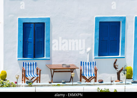 Charmante griechische Architektur in Oia, Santorini, Griechenland Stockfoto