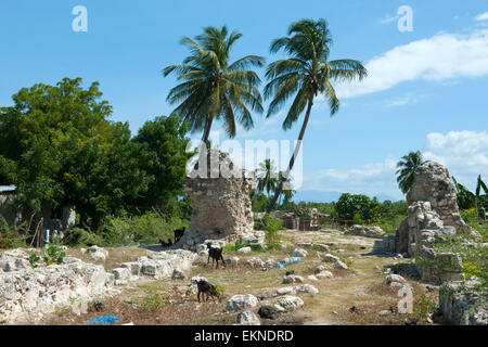 Dominikanische Republik, Südwesten, Azua, Pueblo Viejo, Ruine der Klosterkirche, wo Angeblich der Indianische Nationalheld des L Stockfoto