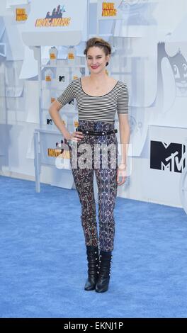 Los Angeles, Kalifornien, USA. 12. April 2015. Schauspielerin Shailene Woodley besucht den 2015 MTV Movie Awards im Nokia Theatre L.A. Live in Los Angeles, USA, am 12. April 2015. Bildnachweis: Dpa picture Alliance/Alamy Live News Stockfoto