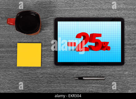 Touchpad mit Rabatt auf grauen Tabelle Stockfoto