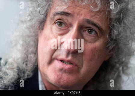 Brighton, UK. 13. April 2015. Gitarrist und Campaigner Brian May, Brightons BIMM Schule befragt. Bildnachweis: Andrew Hasson/Alamy Live-Nachrichten Stockfoto