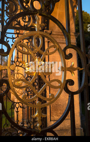 Gates Bowood House in Wiltshire Stockfoto