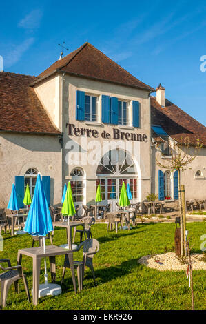 "Terre de Brenne" Restaurant und Bar Garten, Azay-le-Ferron, Indre, Frankreich. Stockfoto