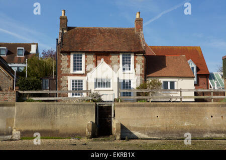 Landhaus am Meer. Stockfoto