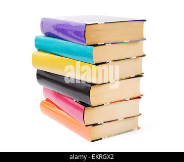 Bunte Bücher gestapelt auf einem weißen Hintergrund Stockfoto