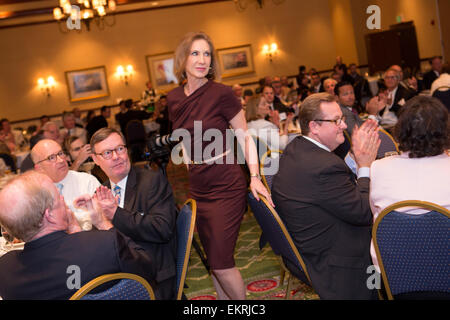 Ehemals Hewlett-Packard CEO Carly Fiorina und mögliche republikanische Präsidentschaftskandidat kommt, um mit der Landesstiftung für Financial Officers 13. April 2015 in Charleston, South Carolina sprechen. Stockfoto