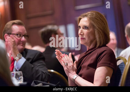 Ehemals Hewlett-Packard CEO Carly Fiorina und potenziellen republikanischen Präsidentschaftskandidaten bei der Financial Officers Landesstiftung 13. April 2015 in Charleston, South Carolina. Stockfoto