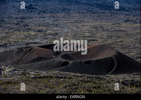 Parasitäre Krater, Vulkan Piton De La Fournaise, Insel La Réunion im Indischen Ozean. Stockfoto