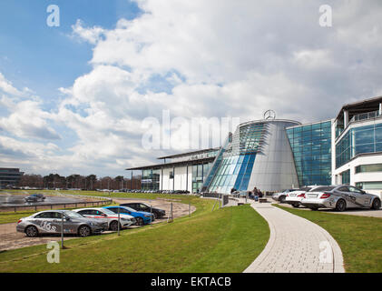 Mercedes-Benz Welt Brooklands. Stockfoto