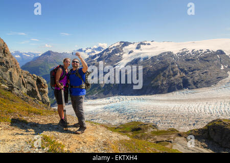 Wanderer, Alaska, Berg, Handy, selfie Stockfoto