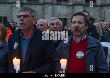 Gent, Belgien. 13. April 2015. Vlaams Belang Kopf Filip Dewinter wird gesehen, während der Pegida-Sitzung in Gent, Pegida eine deutsche rechtsextreme Anti-Islam-Organisation ist. Bildnachweis: Jonathan Raa/Pacific Press/Alamy Live-Nachrichten Stockfoto