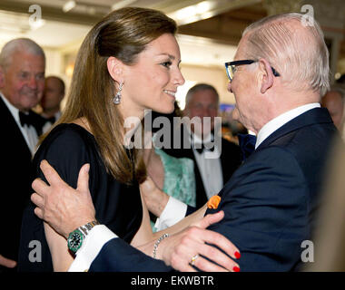 Scheveningen, Niederlande. 13. April 2015. Pieter van Vollenhoven und Prinzessin Aimee besuchen die Nacht der Stars-Gala im Kurhaus in Scheveningen, Niederlande, 13. April 2015. Foto: Albert Nieboer-Royal Presse Europa - Nr. WIRE SERVICE - © Dpa/Alamy Live-Nachrichten Stockfoto