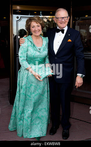 Scheveningen, Niederlande. 13. April 2015. Prinzessin Margriet und Pieter van Vollenhoven Ehemann besuchen die Nacht der Stars-Gala im Kurhaus in Scheveningen, Niederlande, 13. April 2015. Foto: Albert Nieboer-Royal Presse Europa - Nr. WIRE SERVICE - © Dpa/Alamy Live-Nachrichten Stockfoto