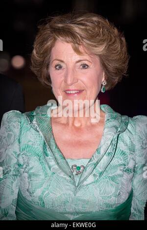 Scheveningen, Niederlande. 13. April 2015. Prinzessin Margriet besucht die Nacht der Stars-Gala im Kurhaus in Scheveningen, Niederlande, 13. April 2015. Die jährliche Benefizdinner wird organisiert von der Holland Amerika Friendship Foundation mit amerikanischen Gast aus politischen, En kulturellen Bereichen. Foto: Patrick van Katwijk POINT DE VUE, - Nein-Draht-SERVICE-/ Dpa/Alamy Live News Stockfoto