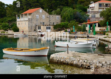 Hafen von Pomena auf Mljet-Insel an der dalmatinischen Küste von Kroatien Stockfoto