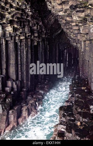 Fingal's Höhle auf der Insel Staffa Stockfoto