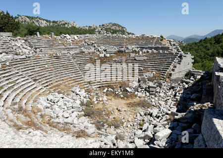 Der griechischen Antike Theater gestylt, in hellenistischer Zeit gebaut und renoviert während der Römerzeit. Termessos, Südtürkei. Th Stockfoto