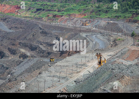 Blick auf die Eisenerz Tagebau Website Stockfoto